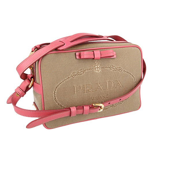 PRADA リップ柄 スカート 人気 40 - メルカリ