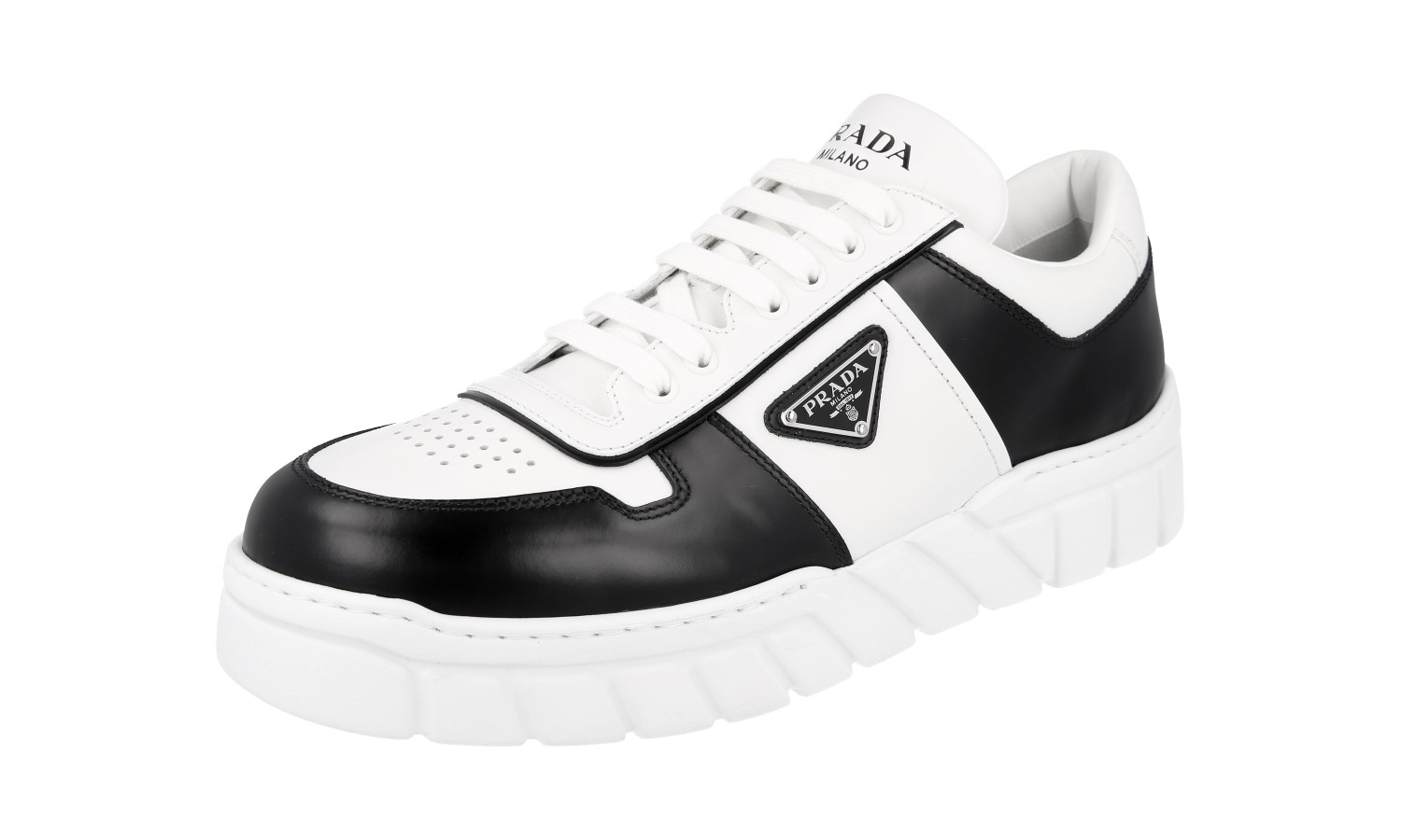 PRADA SNEAKERS SHOES 2EE378 WHITE LEATHER LOGO PLAQUE NEW | eBay PRADA SNEAKERS SHOES 2EE378 WHITE LEATHER LOGO PLAQUE NEW | eBay