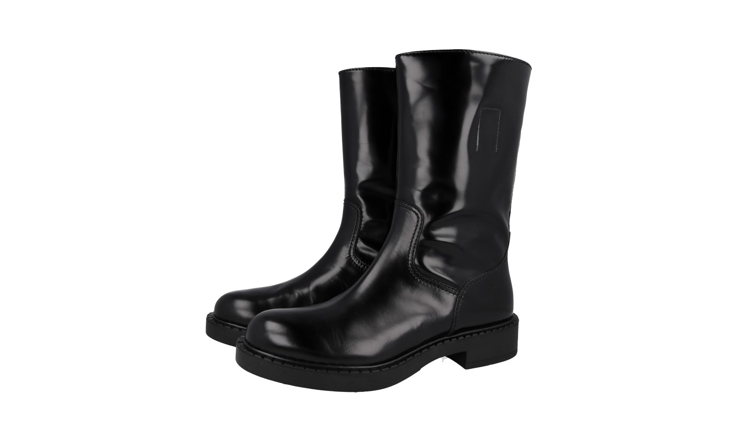 0400021818778_BLACK_A5?wid=830